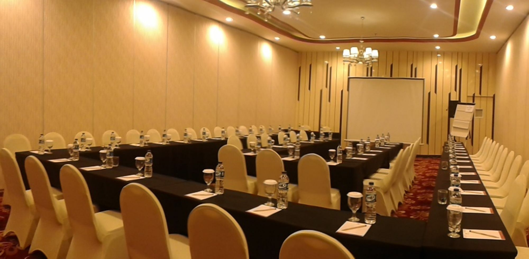 Agria Hotel Bogor Eksteriør bilde
