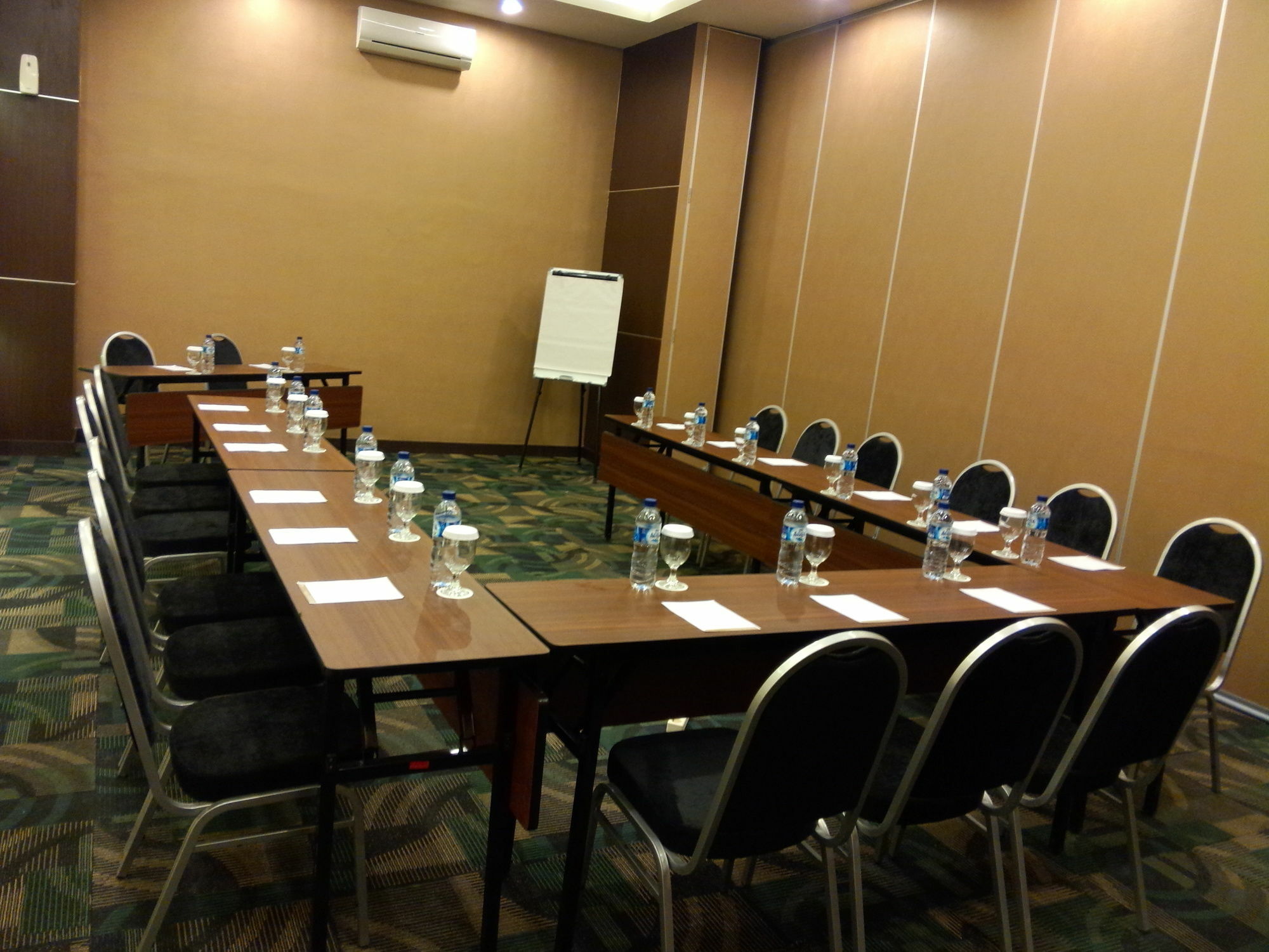 Agria Hotel Bogor Eksteriør bilde